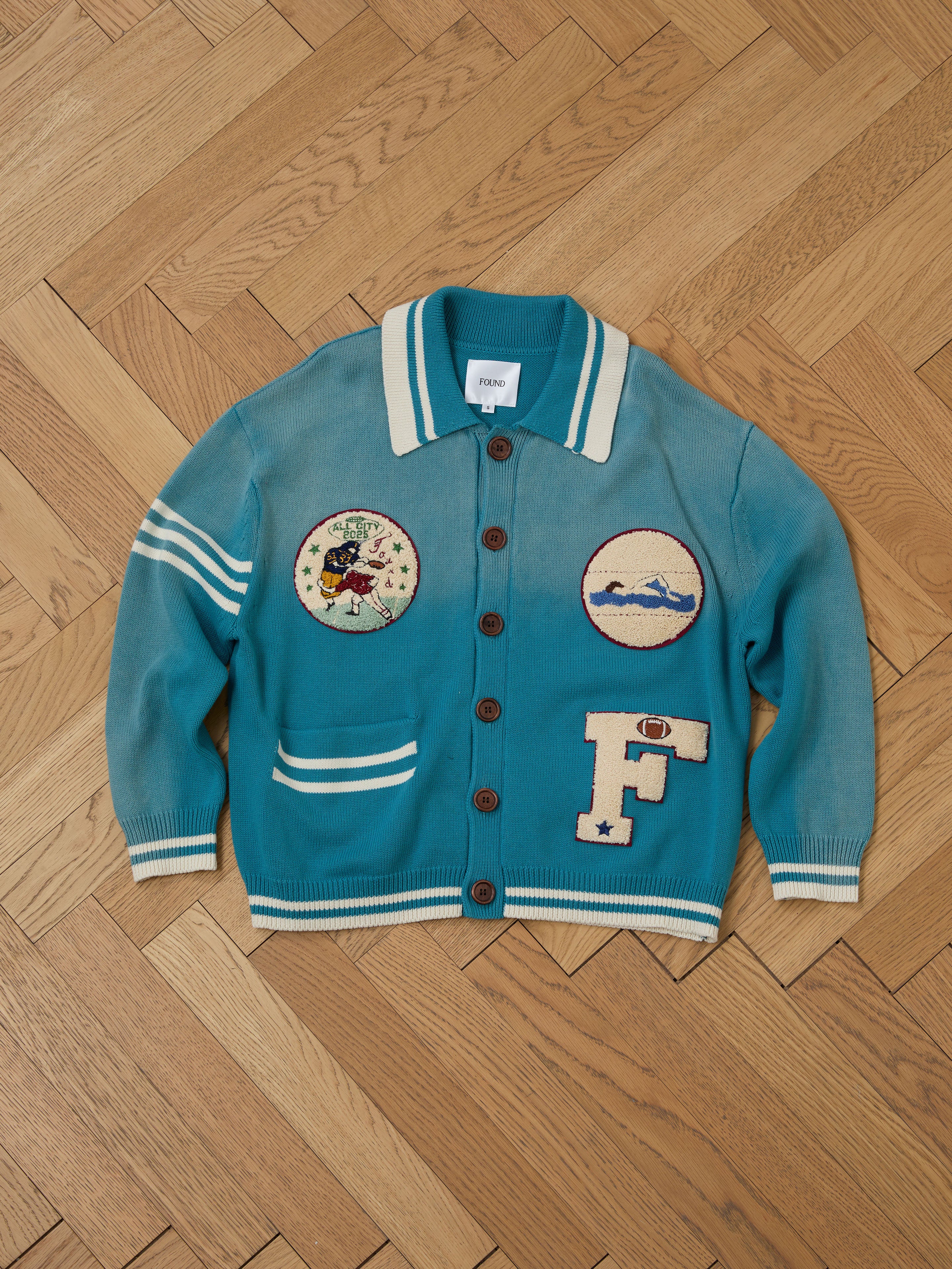 Fin Varsity Patch Collared Cardigan - Image 13