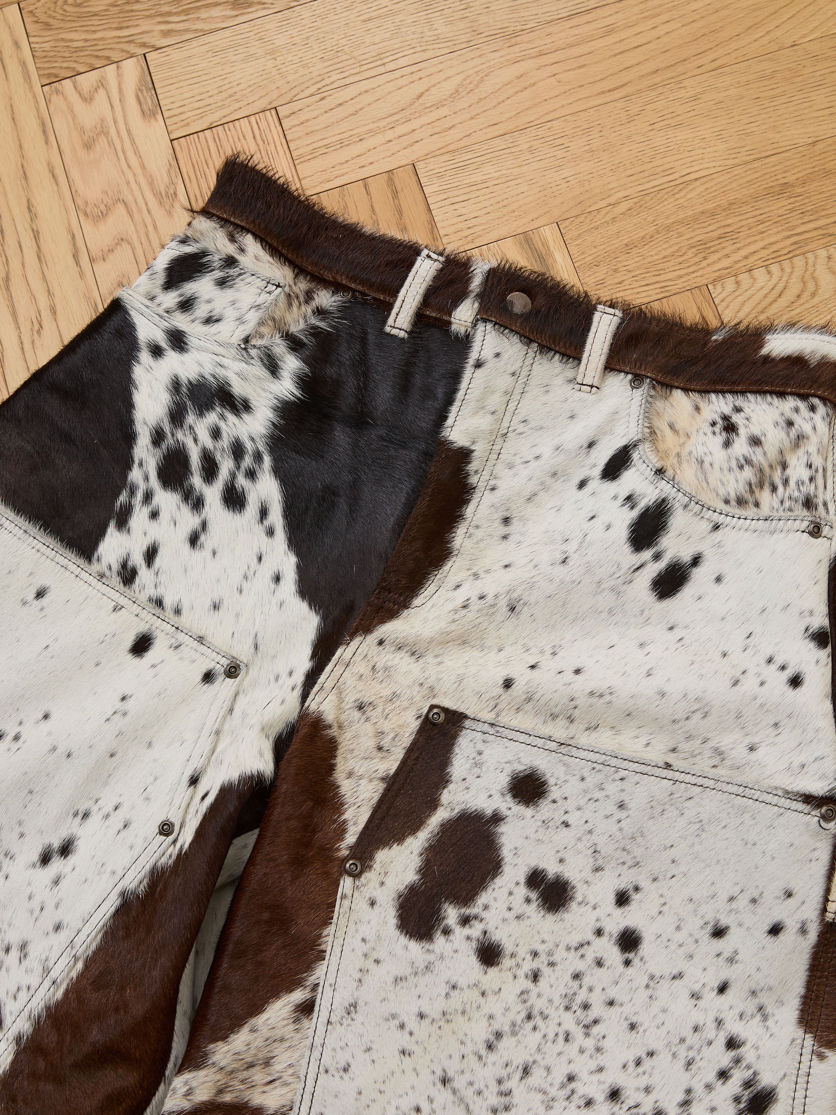Cowhide Prairie Carpenter Shorts - Image 3