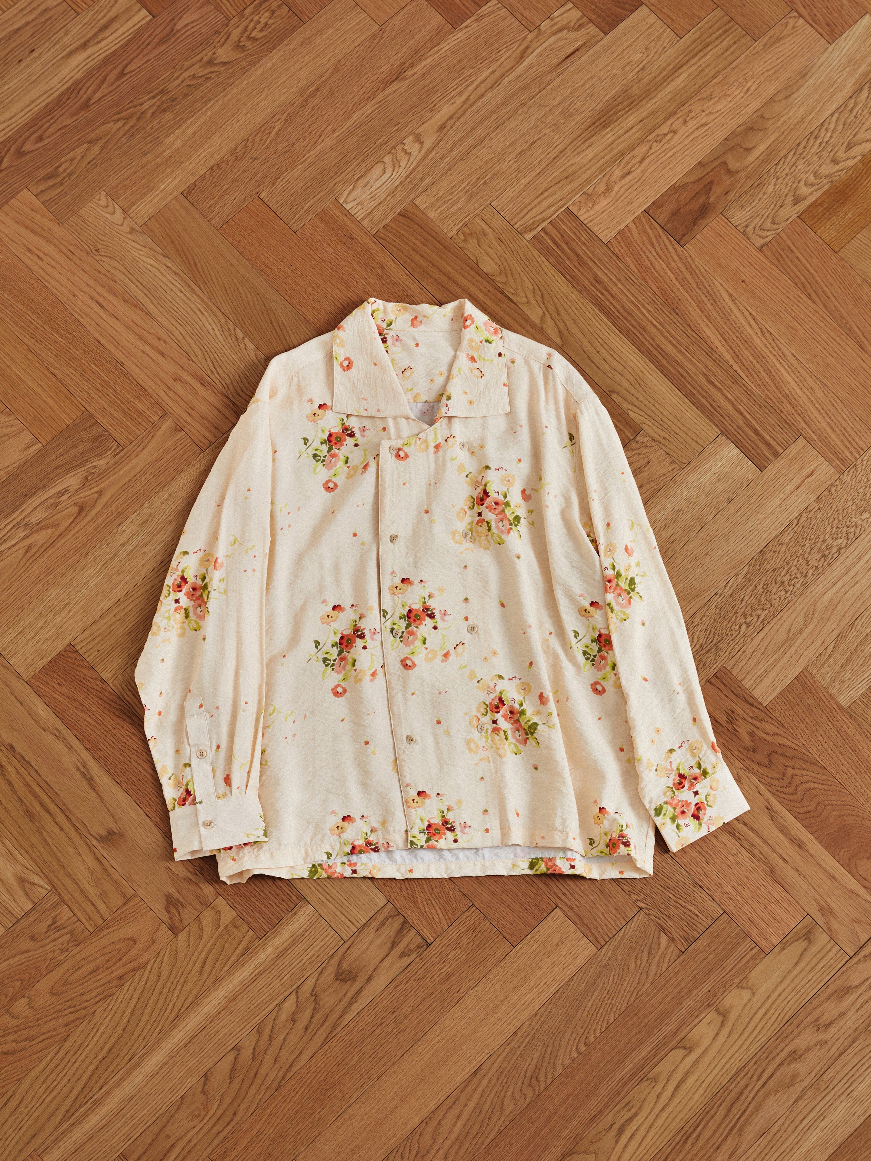 Kanhati Garden Long Sleeve Camp Shirt - Image 8