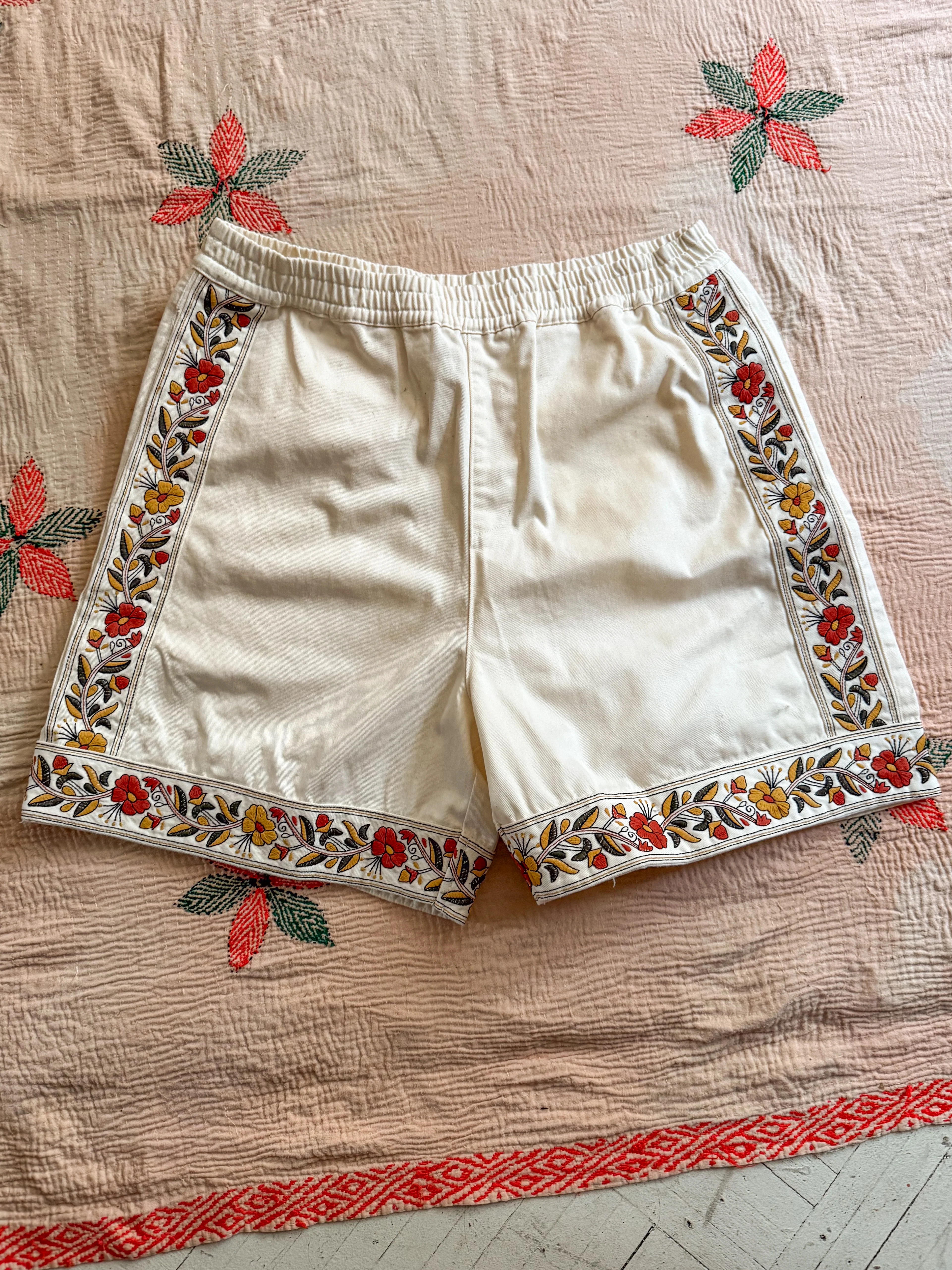 Kantha Floral Work Shorts - Image 8