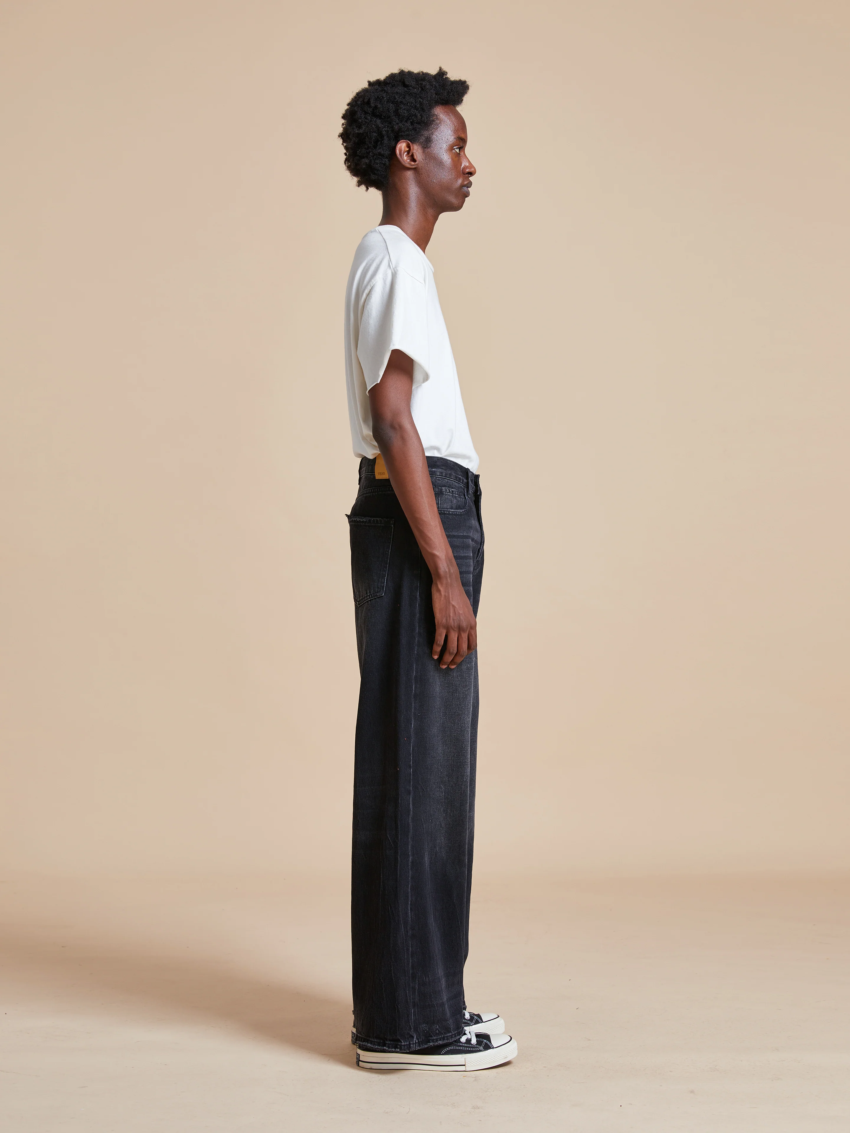 Lacy Baggy Jeans - Image 15