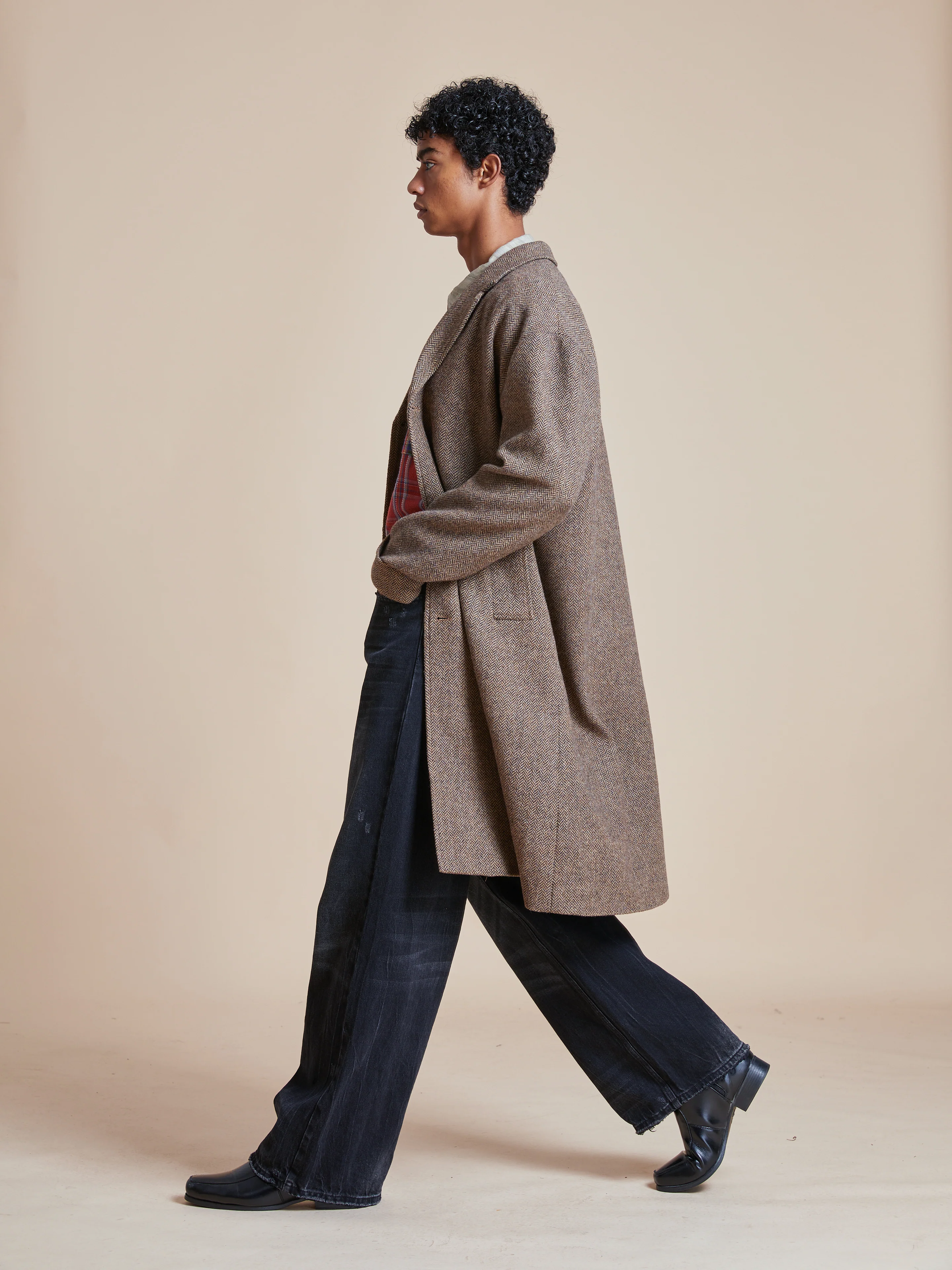 Elm Tweed Long Top Coat - Image 15