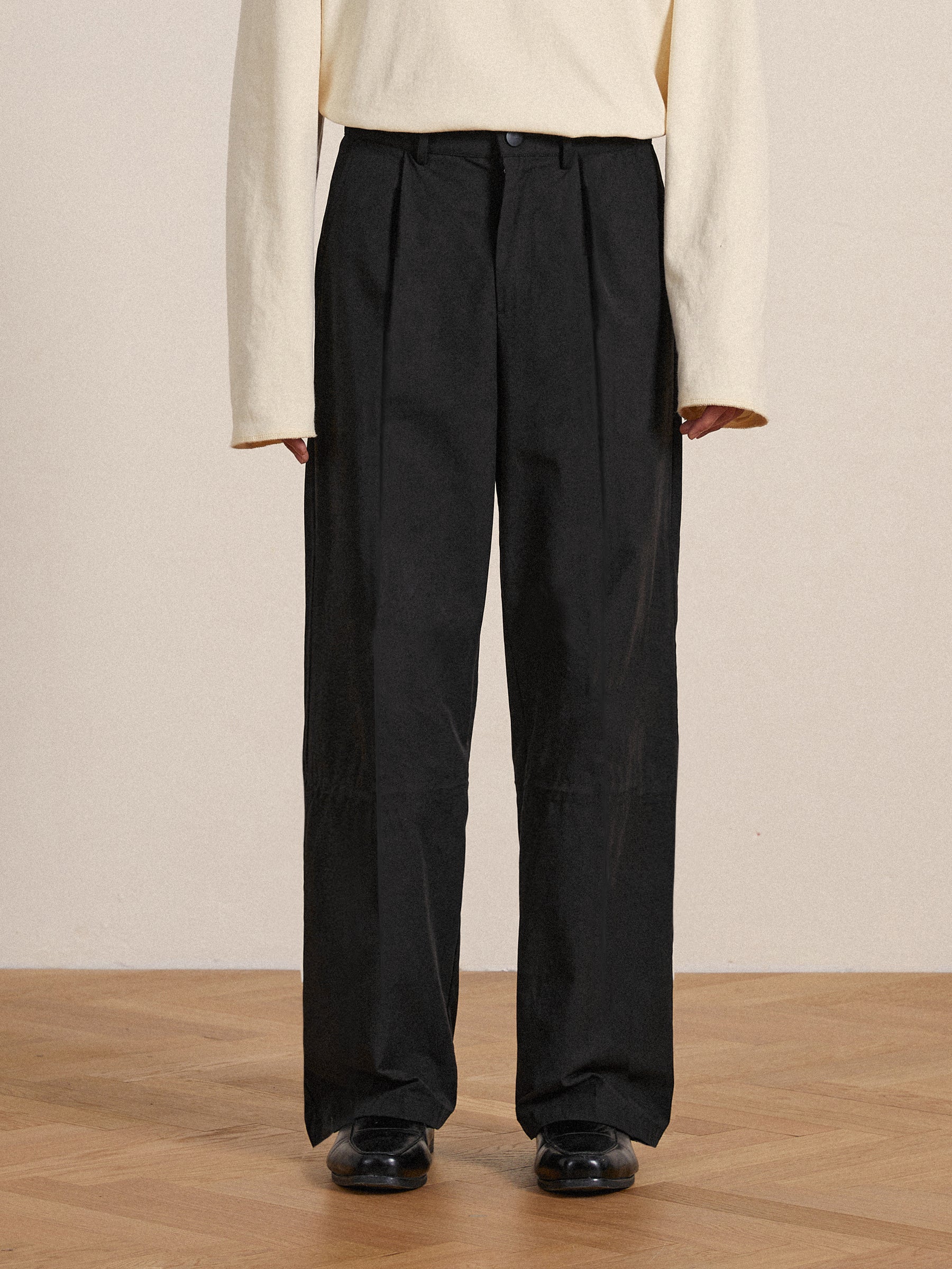 Tencel Pleated Pants - Image 3