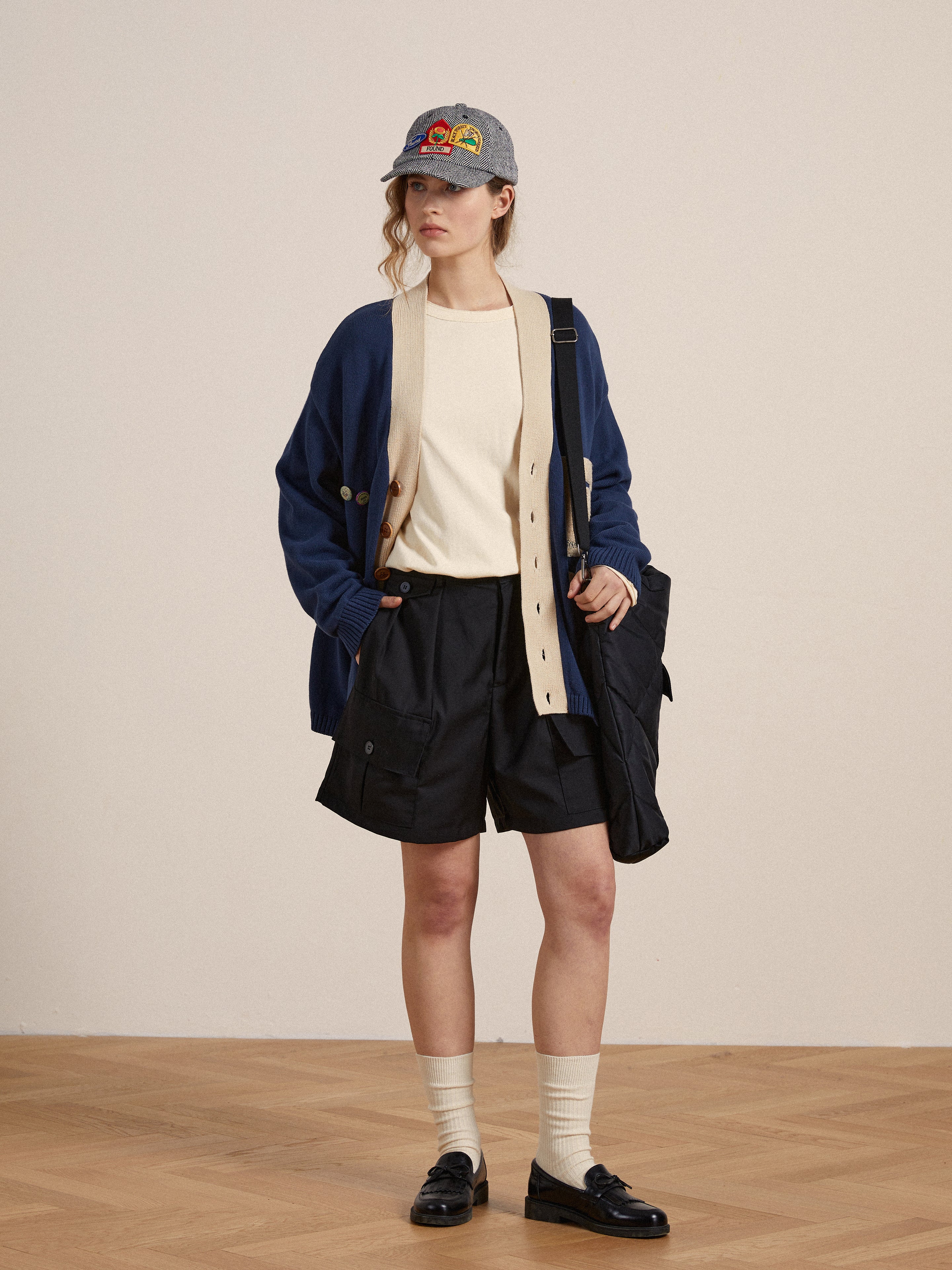 Pleated Pocket Cargo Shorts - Image 3