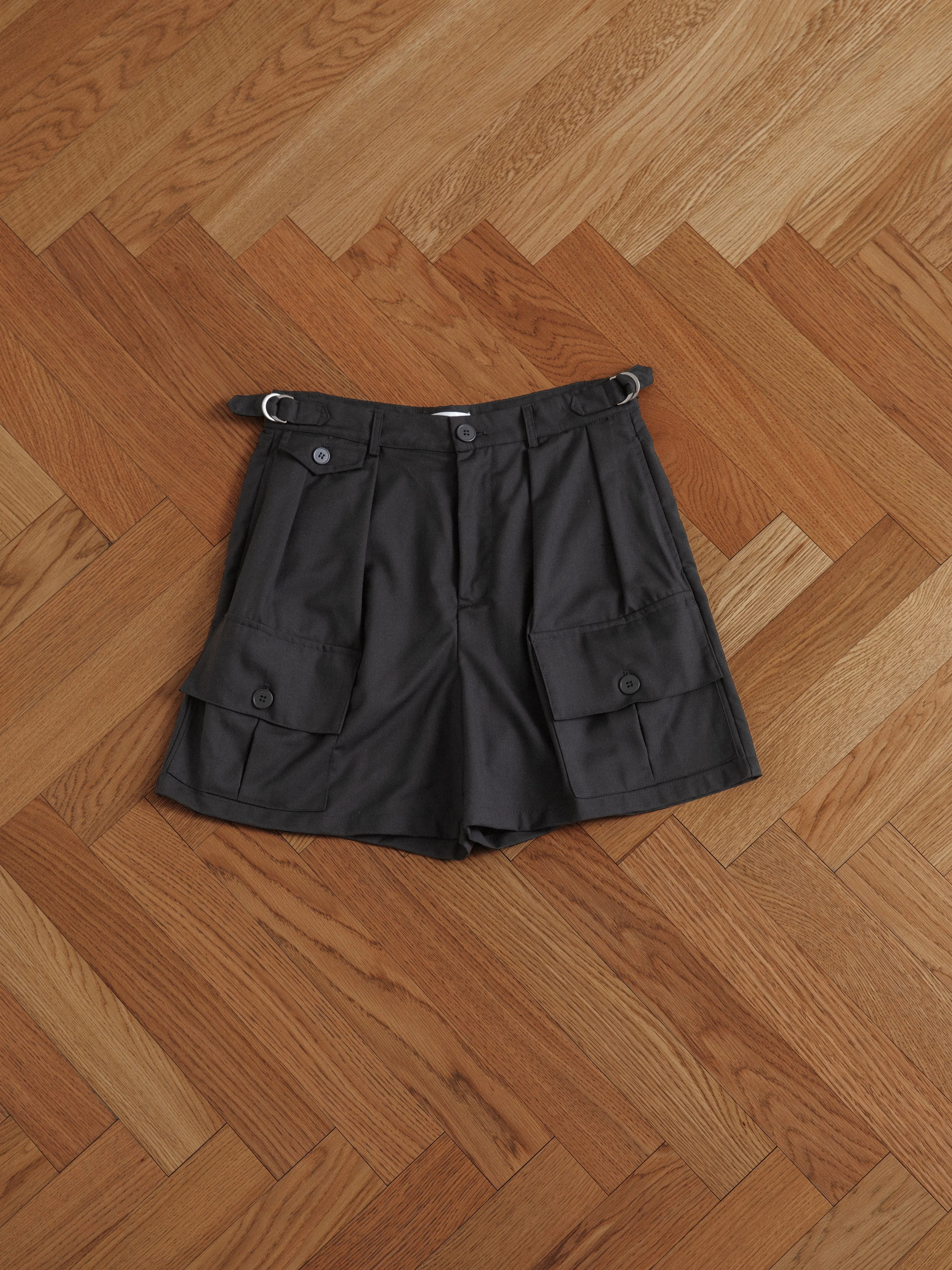 Pleated Pocket Cargo Shorts - Image 7